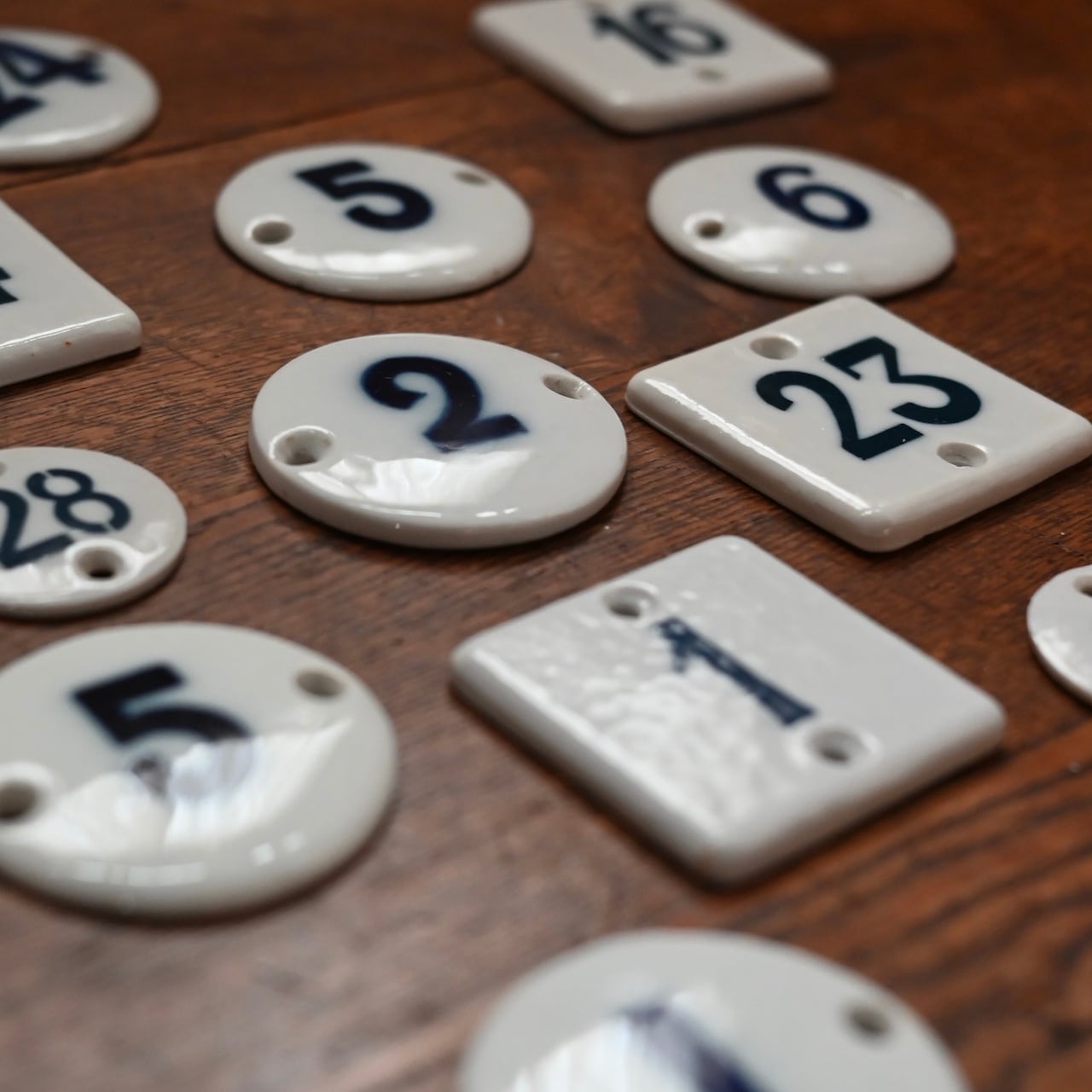 Number Plate / ナンバープレート〈ルームナンバー・席札・店舗什器