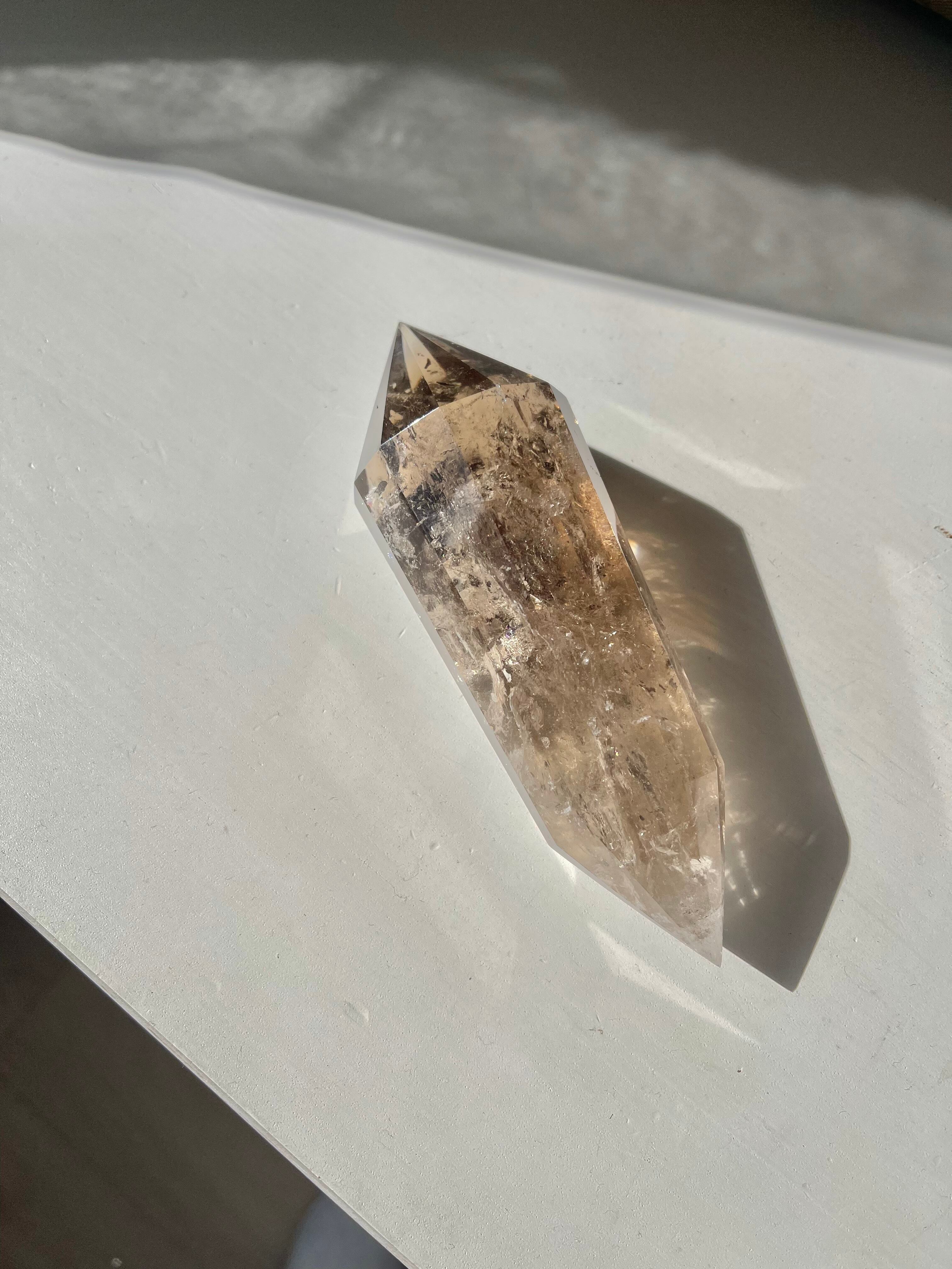 究極のヴォーゲルワンド(レインボースモーキークオーツ）