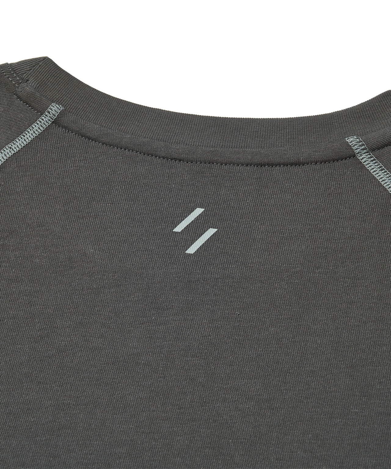 CONTRAST WONDER LONG SLEEVE T-SHIRT_CHARCOAL