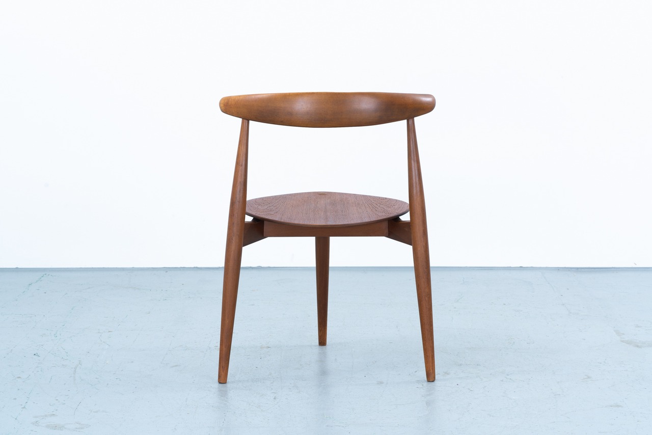 Hans J Wegner |  Heart Dining Set Customized