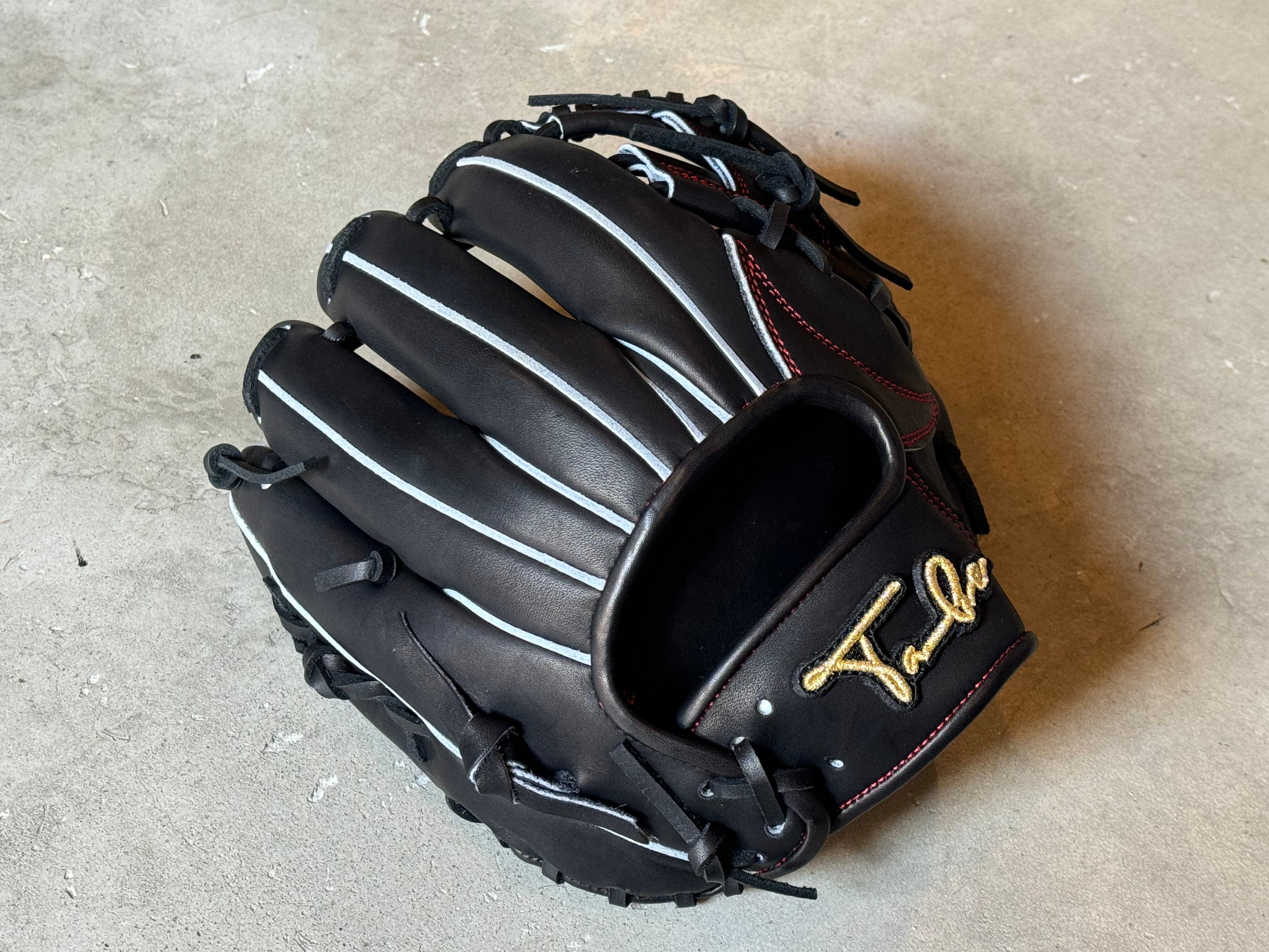 限定モデル【Take】軟式硬式兼用グローブ〜First Take〜 型番：TY-66