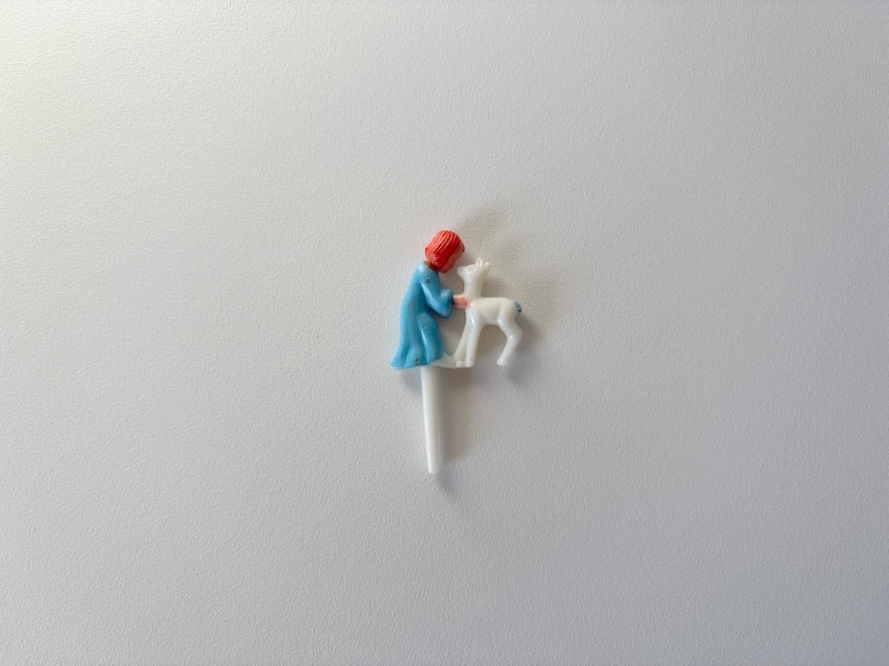 小鹿と女の子のピック