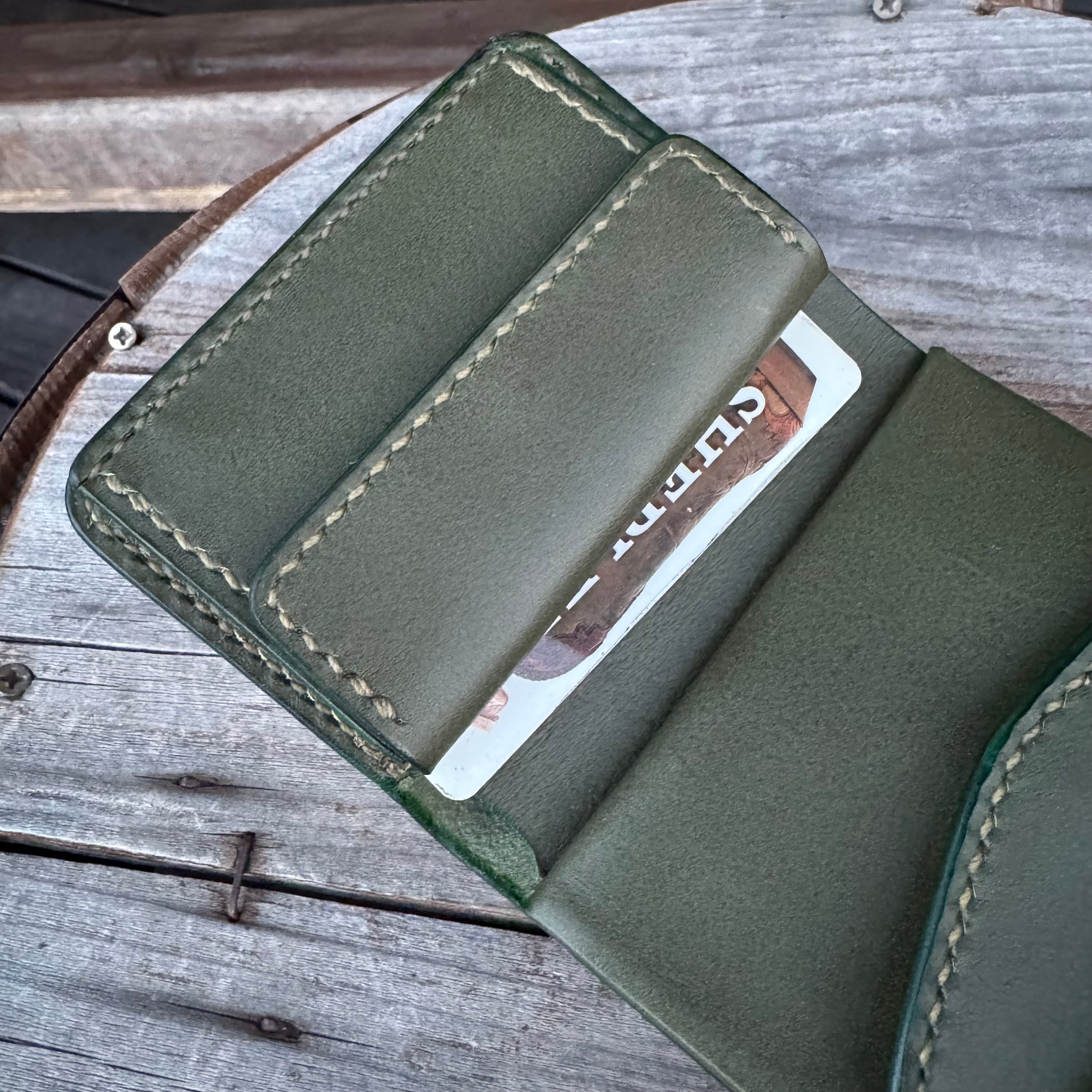 WHOLオリジナル 三つ折りミニウォレット ハンドメイド 財布 本革 牛革
