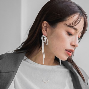 【ネコポス便】ピアス パール リボン ピアス イヤリング クリップ式 ロング 揺れる パールリボン レディース アクセサリー2536