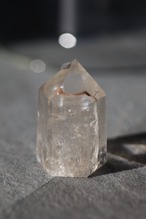 マダガスカル産｜水晶タワー ｜Madagascar Quartz Tower｜天然石 鉱物 パワーストーン｜st00423