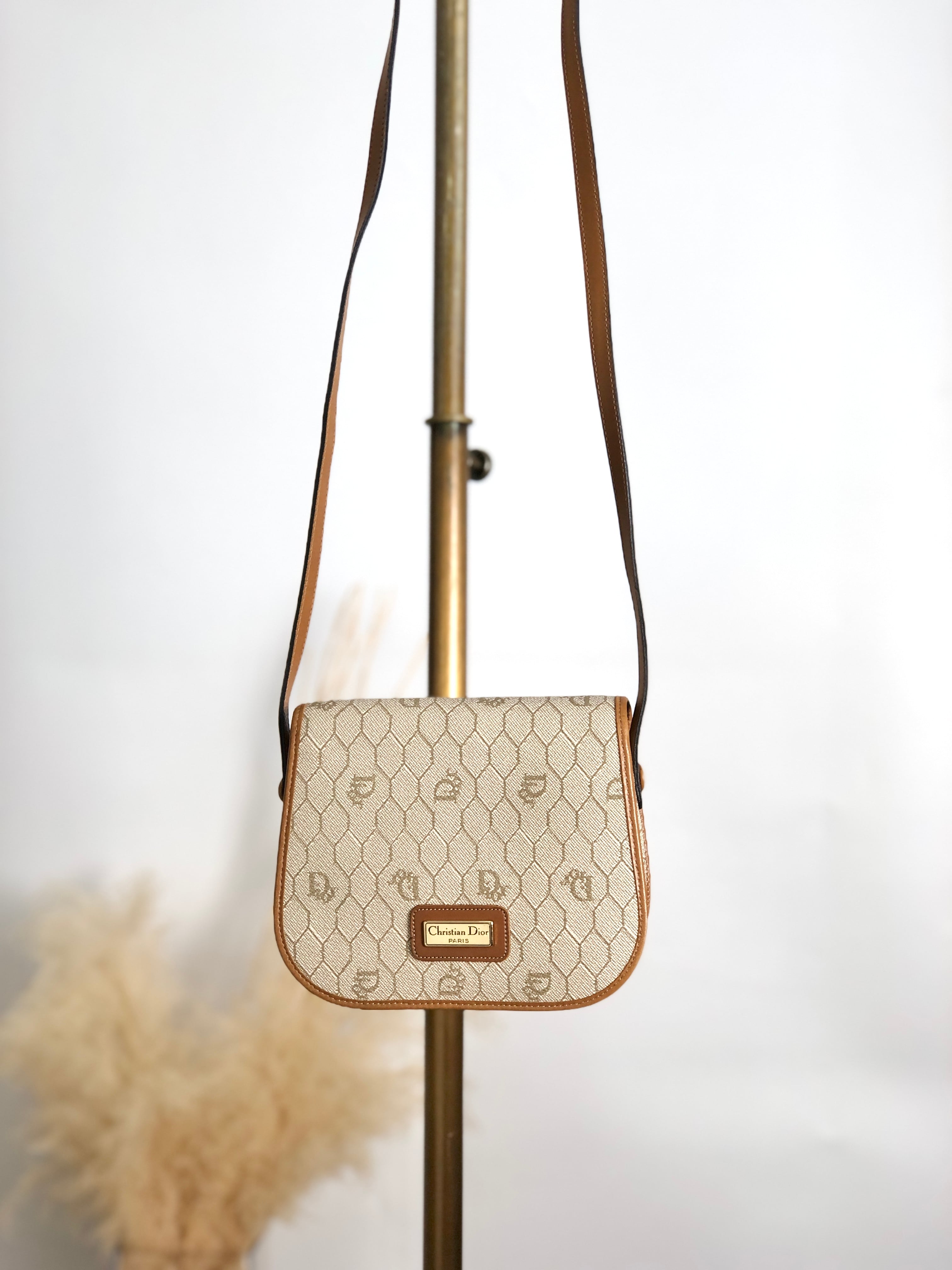 Christian Dior クリスチャン ディオール ハニカム柄 ショルダーバッグ