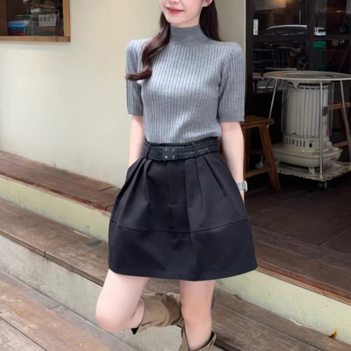 【2点セット】ハイネックハーフスリーブニットトップス＋タックフレアミニスカート ・76024