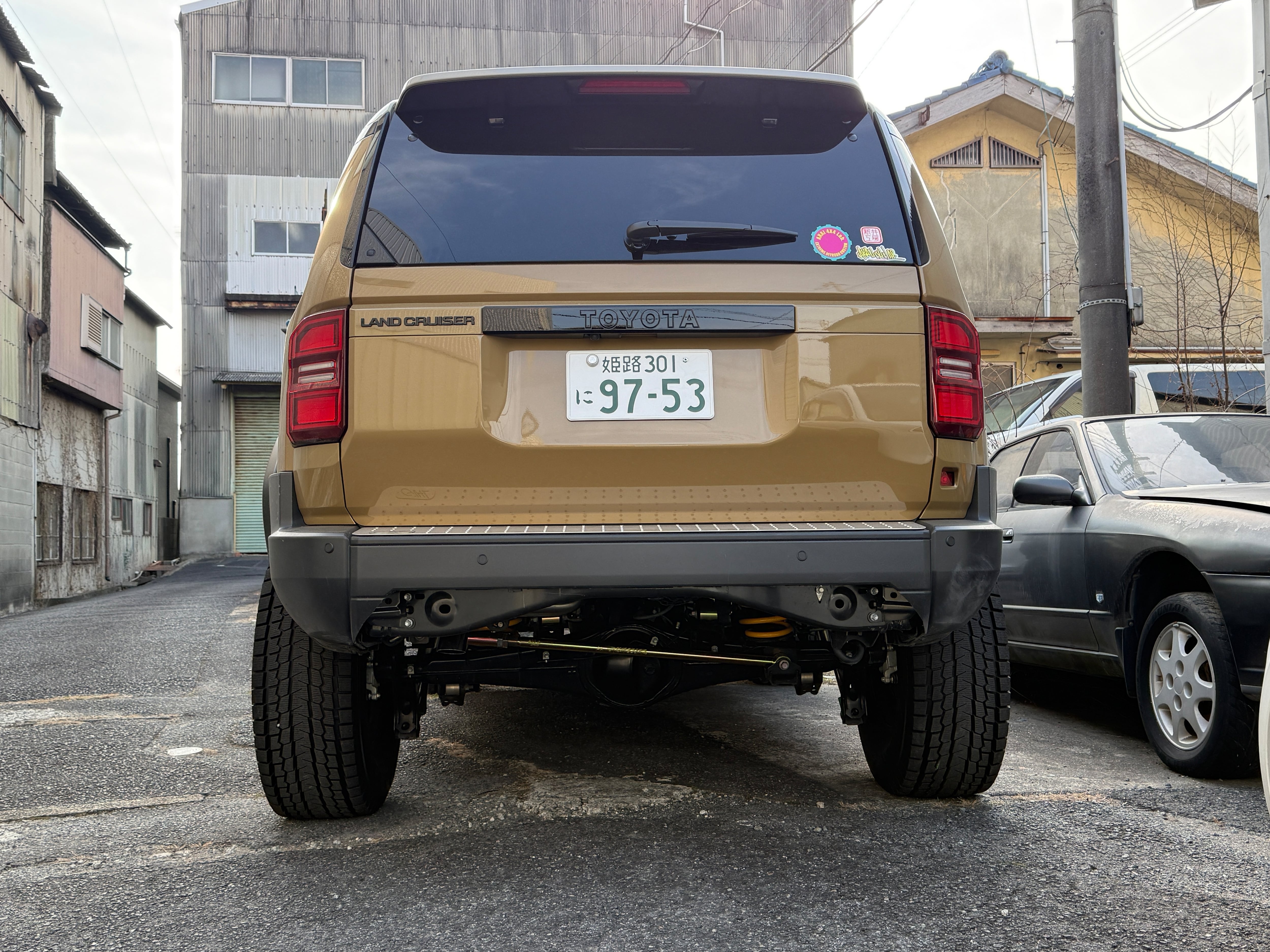 CRAWLER SPEC LC250 ハイクリアランスオリジナルマフラー | arai4x4lab