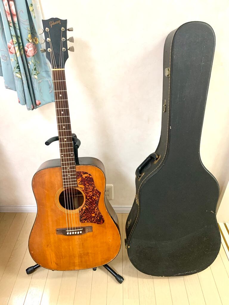 新発売 ギター2つ アコギ エレキ アンプ ケース付き 2つセット かっこいい エレキギター Www Smithsfalls Ca