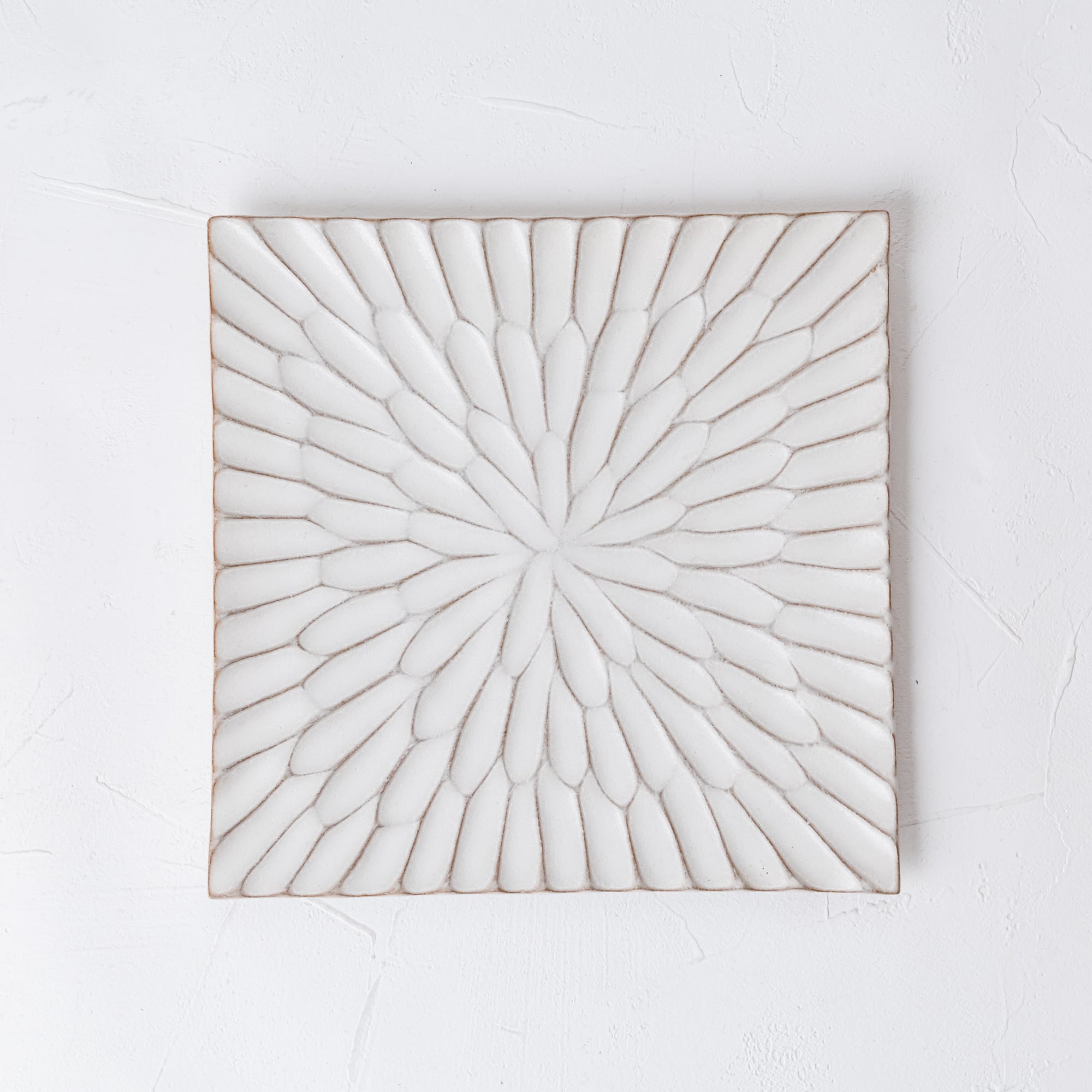 【増田 哲士】16.minamo 6寸 しのぎ角皿/ 白