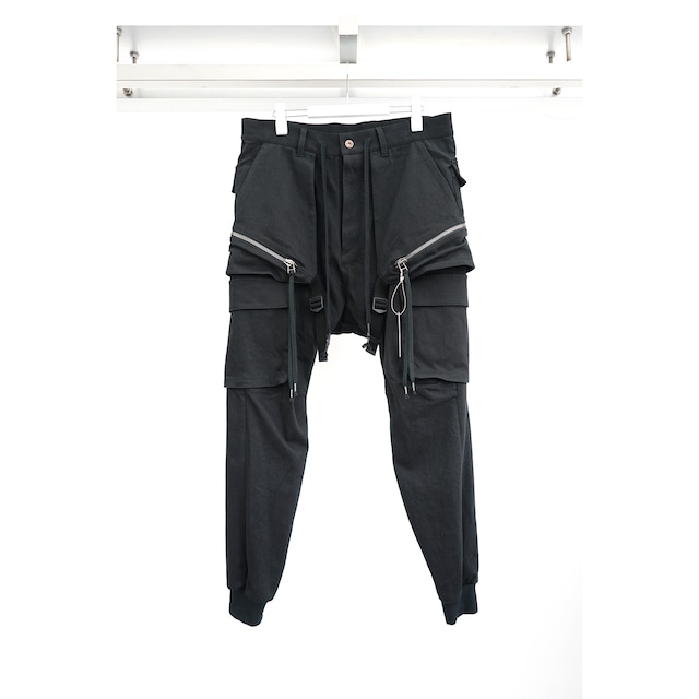 [D.HYGEN] (ディーハイゲン) ST107-0723A Super Stretch Cotton Denim Hanging Pocket Cargo Jog Pants