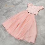 フラダンス 衣装 ツーピース セットアップ 上下セット ピンク系 Hula＆Tahiti 無地 シンプル ハワイアン サテン チュール パフスリーブ 半袖 ピンク アロハ フラ ダンス レッスン 練習 ダンス衣装 ハワイアンダンス レディース 華やか かわいい おしゃれ 上品 淡色 フラダンス衣装 スカート付き 淡ピンク系 ハワイアン衣装 Hula Tahiti タヒチ 袖あり サテン調 ふんわり 女の子 ダンスレッスン 練習用 発表会 舞台衣装 アロハ風 きれいめ エレガント 春夏コーデ