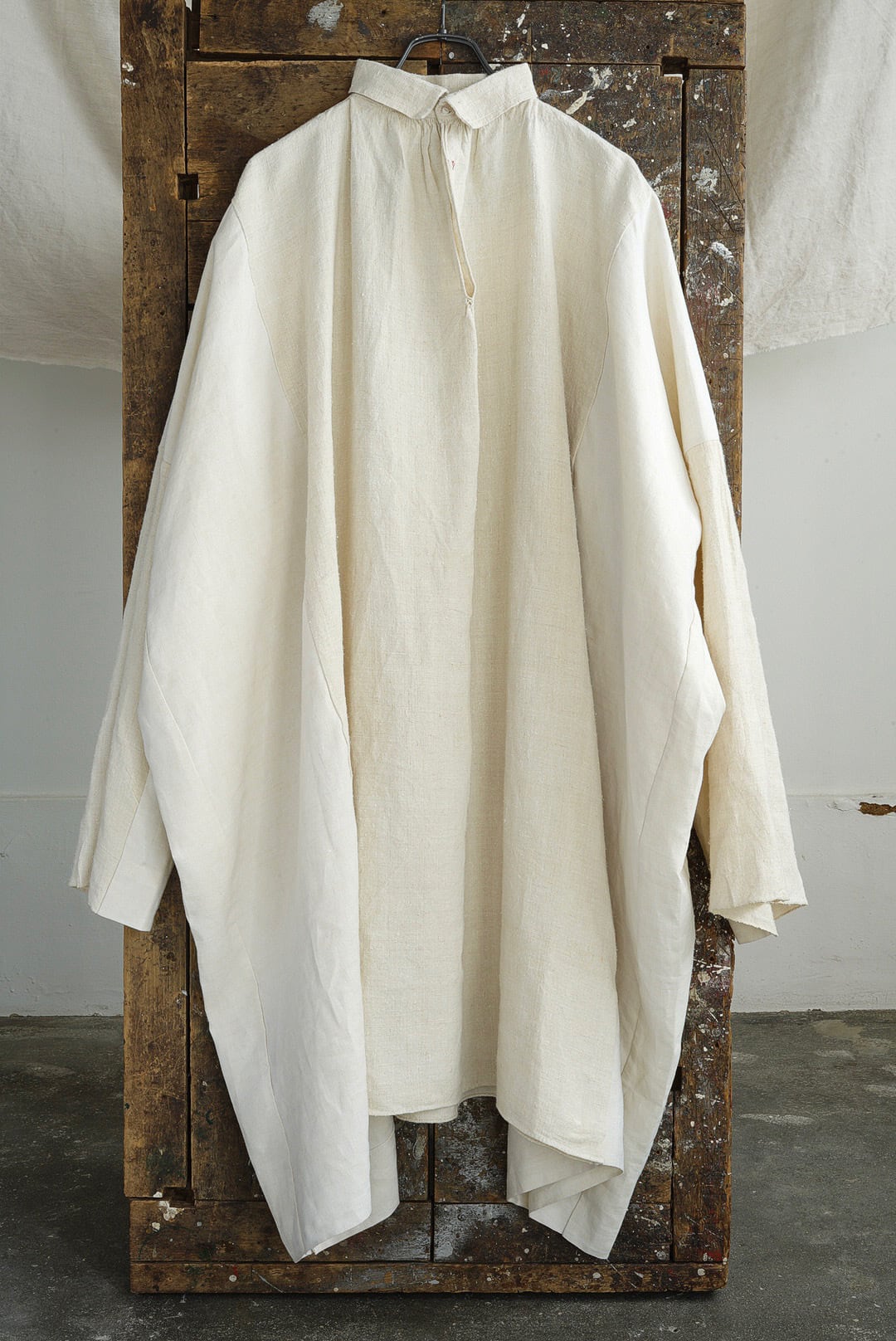VINCENT JALBERT - VINTAGE FARMER SMOCK ENLARGE (NATURAL)