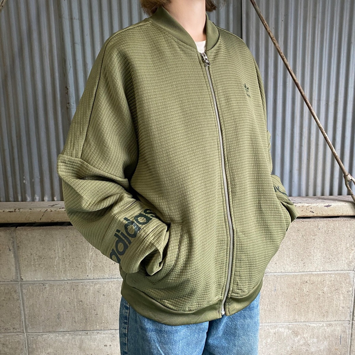 adidas ORIGINALS アディダス 袖ロゴ バックロゴ プリント トラック 