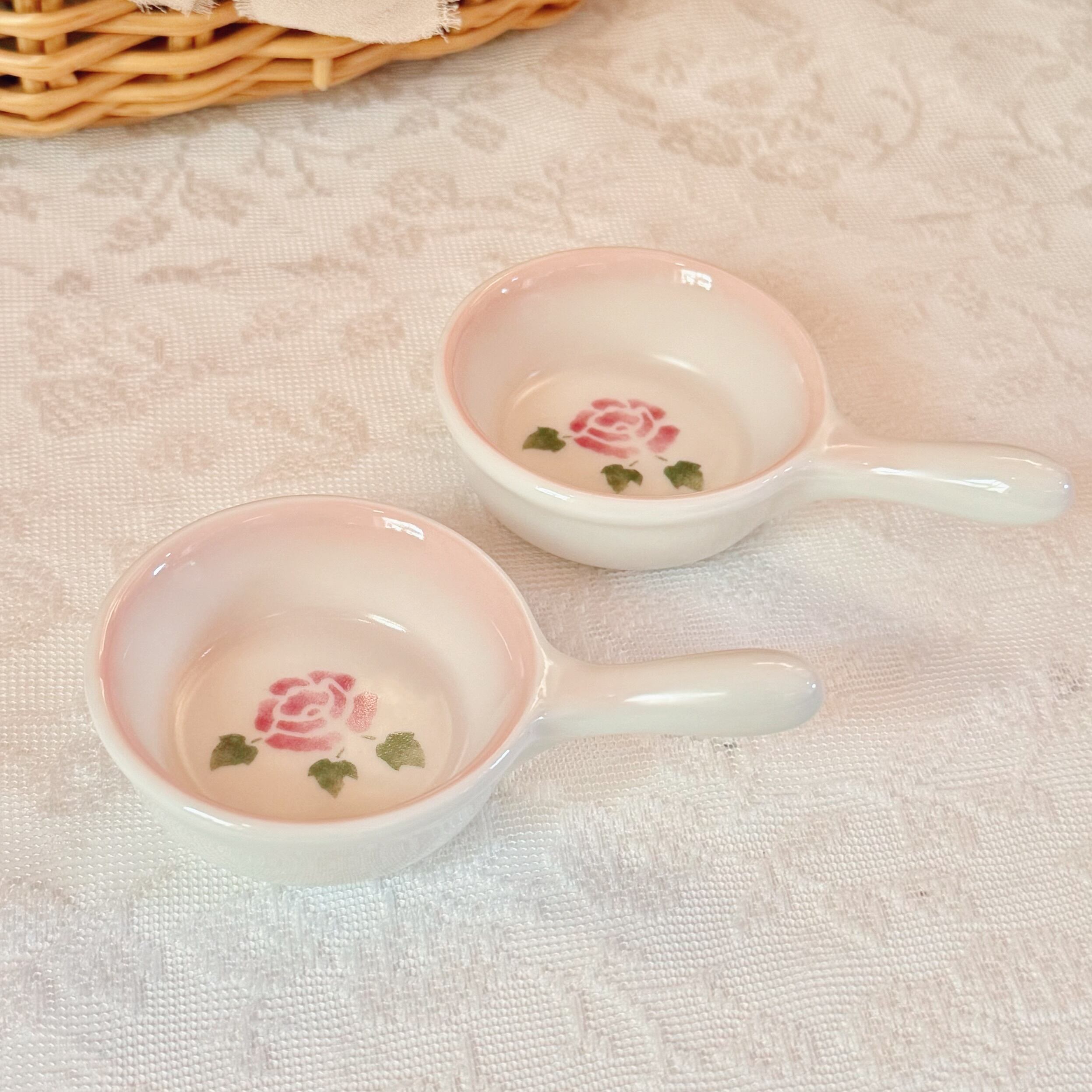 マニー ローズ柄 16cmスープパン 片手鍋 | pear cat 村の小さな雑貨屋さん