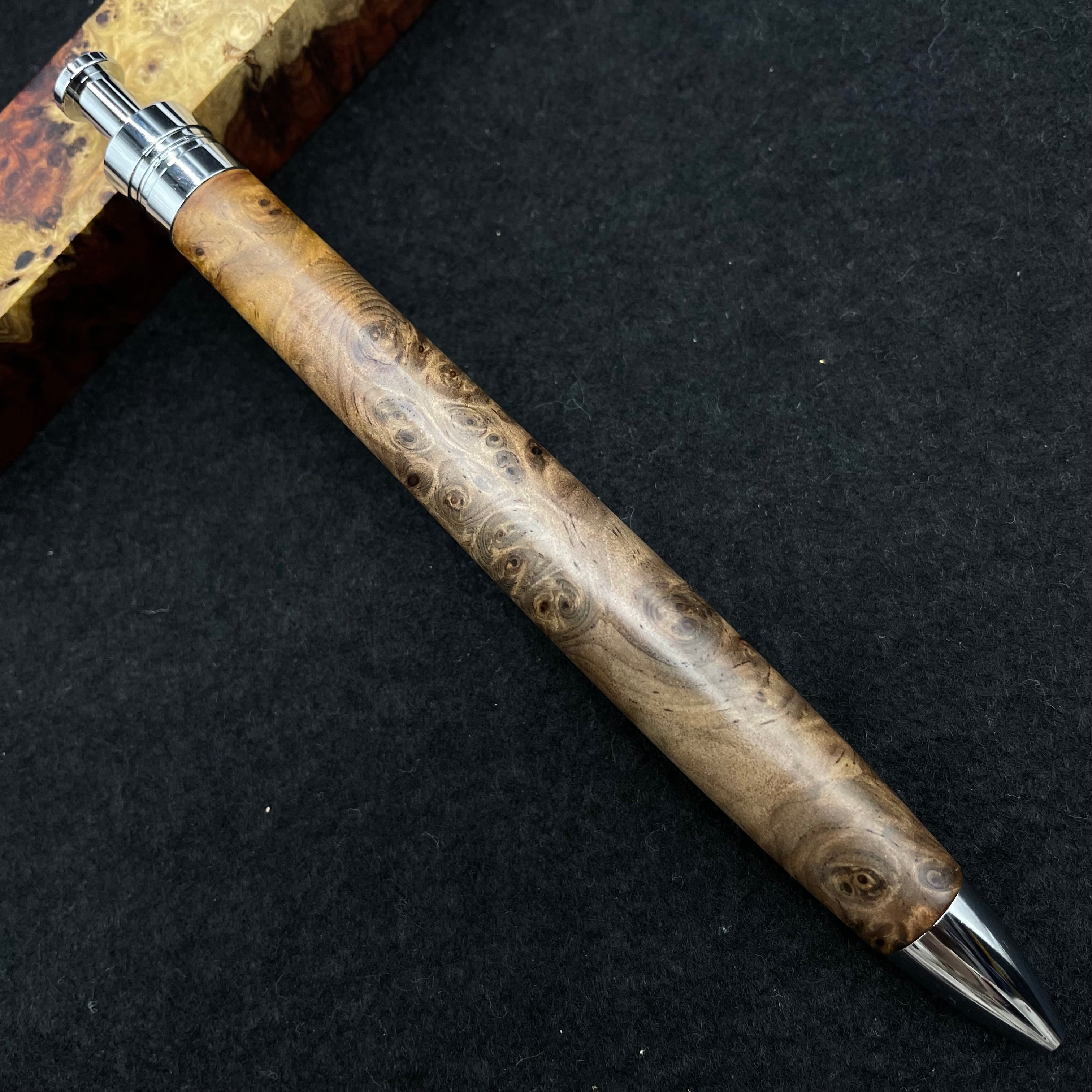 4e8027bfec6b8544e8ec2f11bc1094