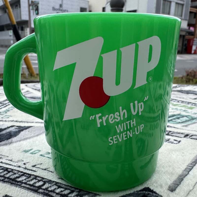 ファイヤーキング 7UP マグカップ Fire King ファイヤーキング 7UP マグカップ Fire King