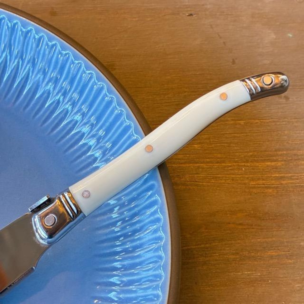 TOPANGA Kitchen Classic Modern Butterknife, Ivory, for Bread, Breakfast, Jam, and Margarine