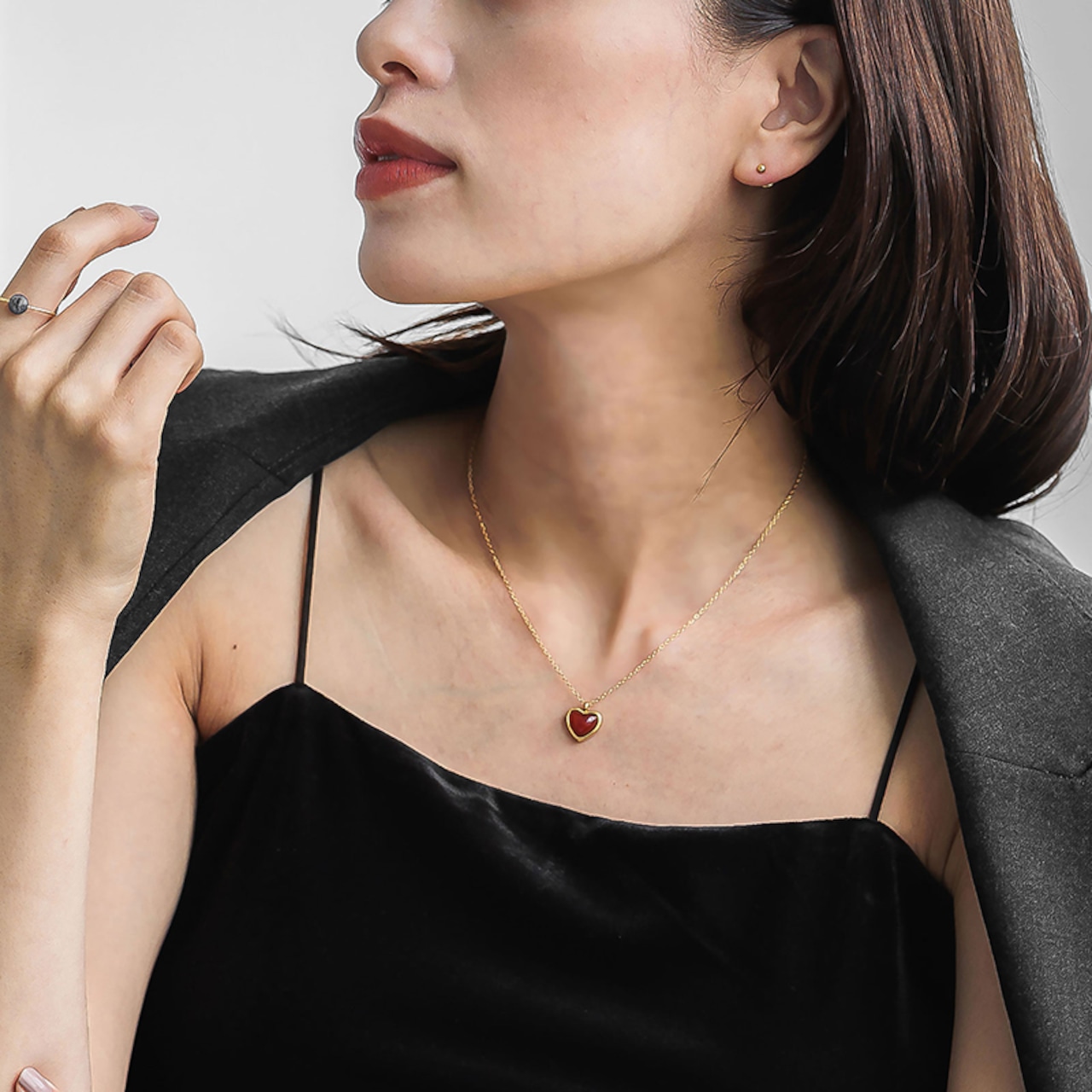 【ネコポス便】ネックレス 瑪瑙 天然石ハートモーフネックレス グリーン ブラック レッド ホワイト オニキス 金属アレルギー対応 サージカルステンレス 華奢 2303