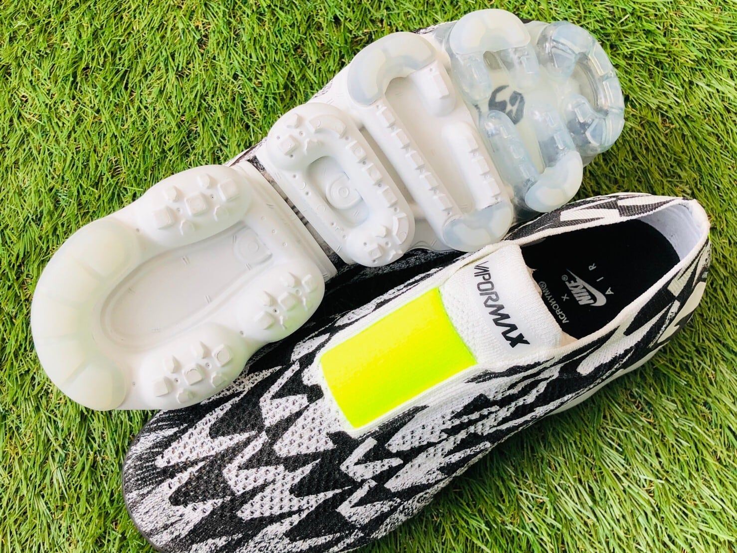 NIKE × ACRONYM AIR VAPORMAX MOC 2 AQ0996-001 27㎝ 100JH8207 ...