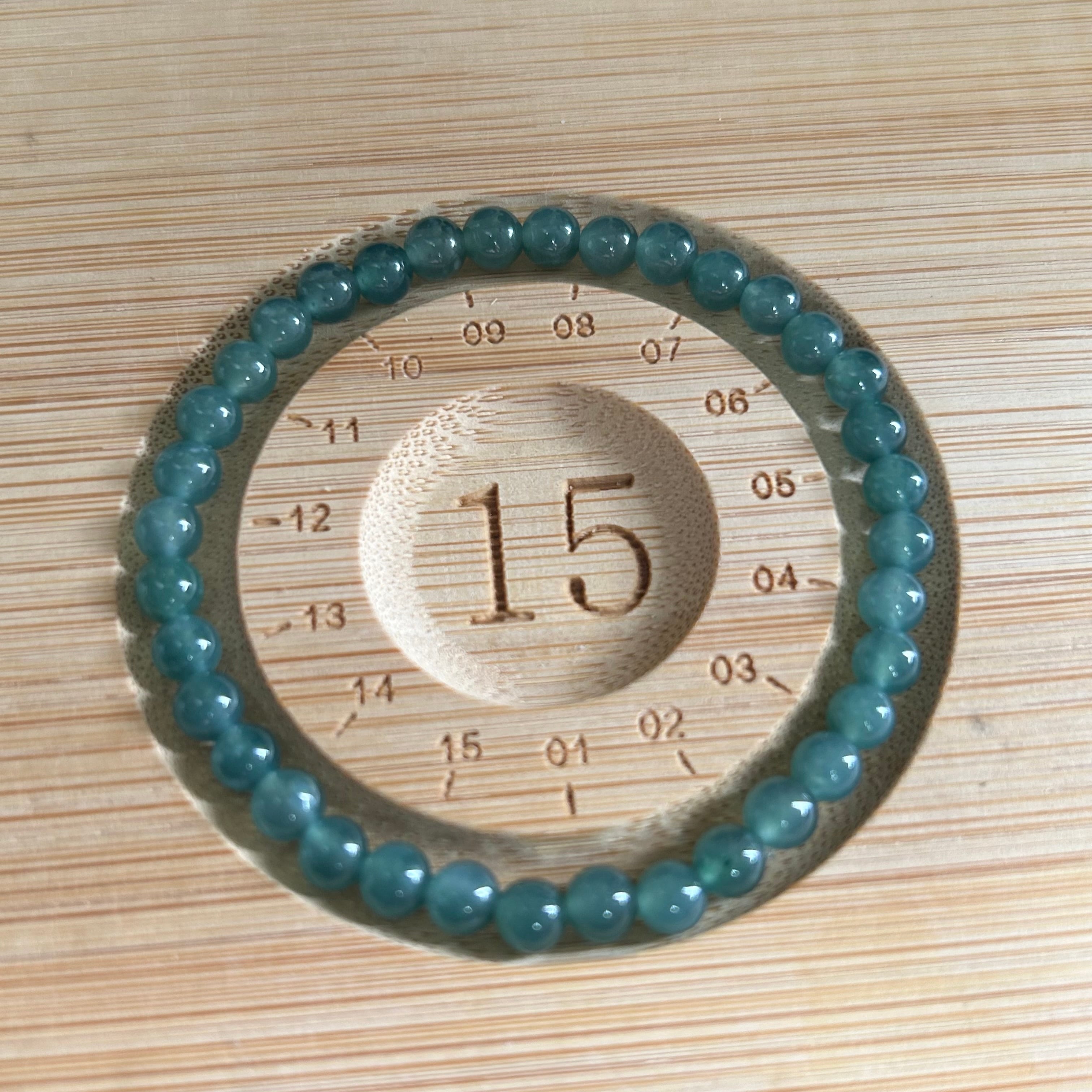 本翡翠ブレスレット グァテマラ産 氷種ヒスイ 天然石 パワーストーン