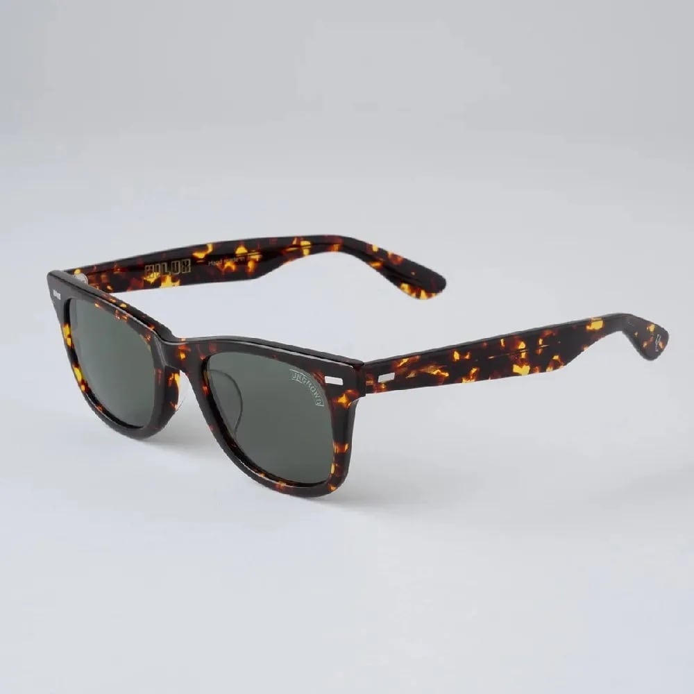 UNCROWD アンクラウド Model-HILUX -Photochromic－調光レンズ