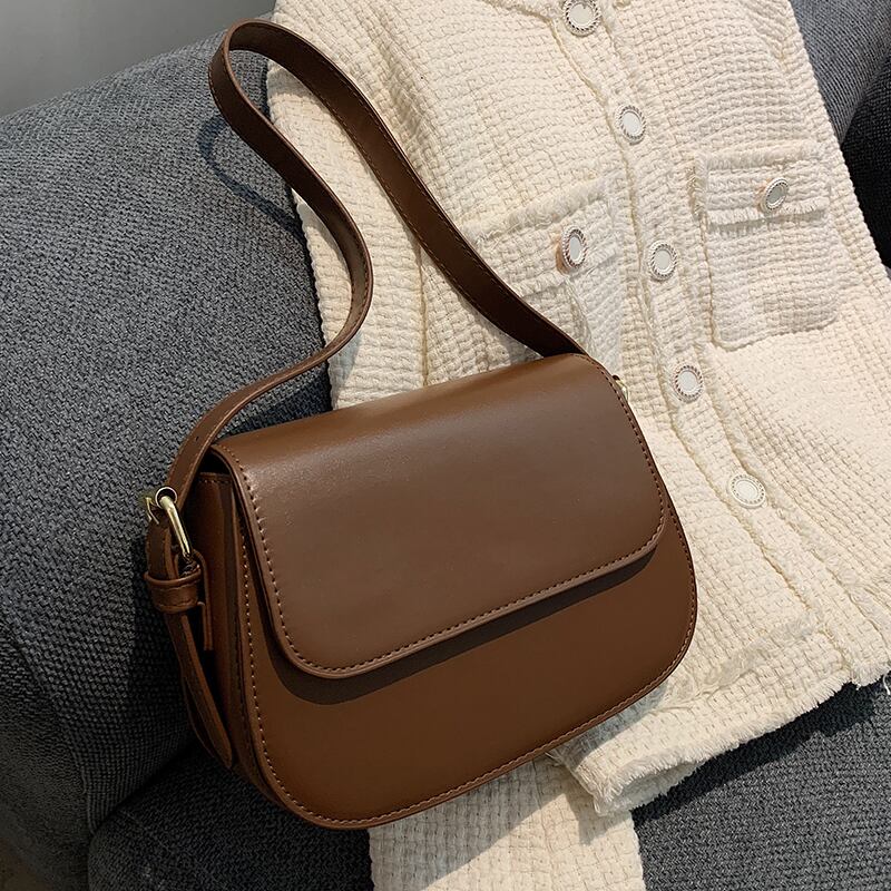 スタンダード レトロ スクウェア メッセンジャーバッグ Tiancai_Wing_Bag90571909739