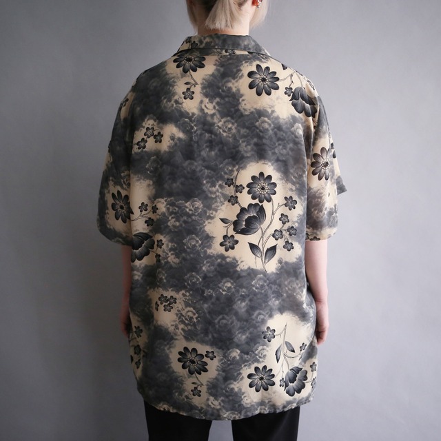 "和” motif flower art pattern loose h/s sheer shirt