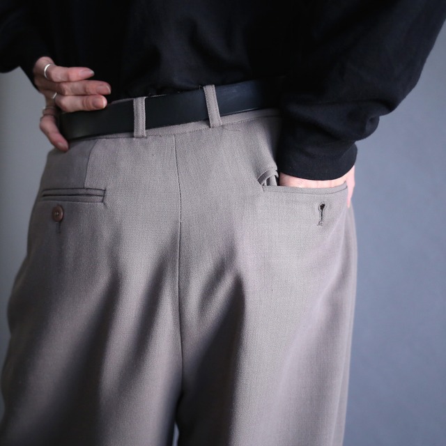 2-tuck tapered silhouette gray-beige wide wool slacks（with liner）