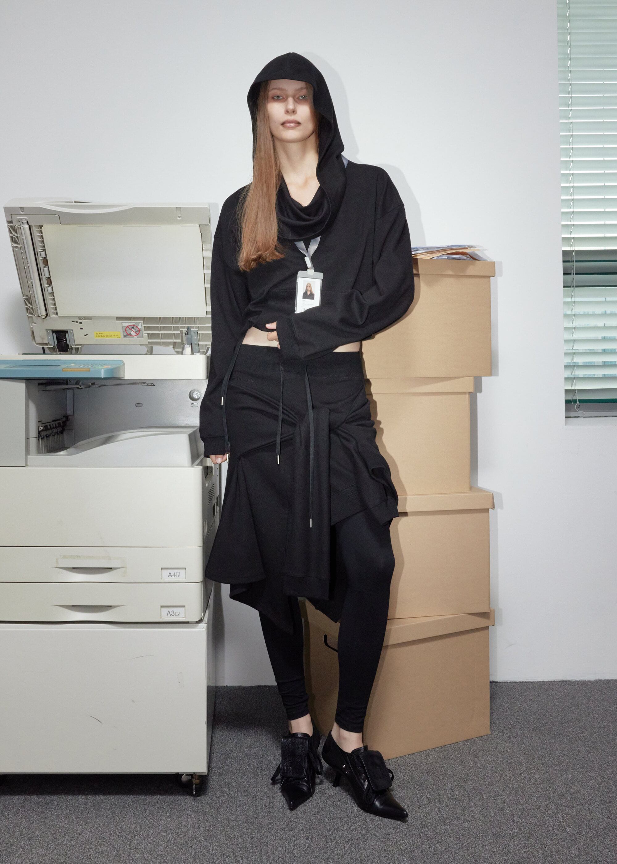 BOHEMIAN SEOUL] UNBALANCED FLOW SWEAT SKIRT, BLACK 正規品