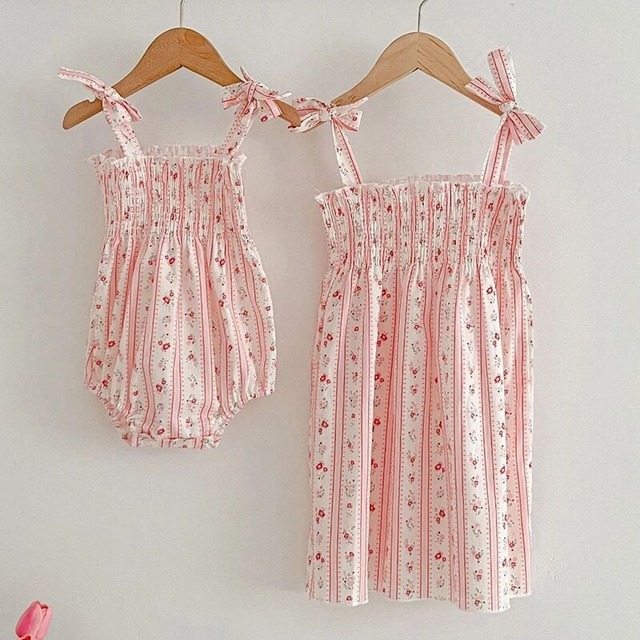 【取寄】着回しもたのしめるカントリー風な花柄ワンピース