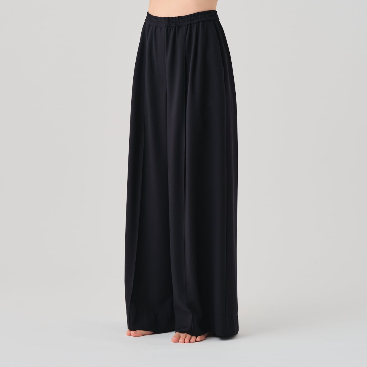 Cupro Twill Balancircular® Drawstring Easy Wide Pants | GGG ONLINE