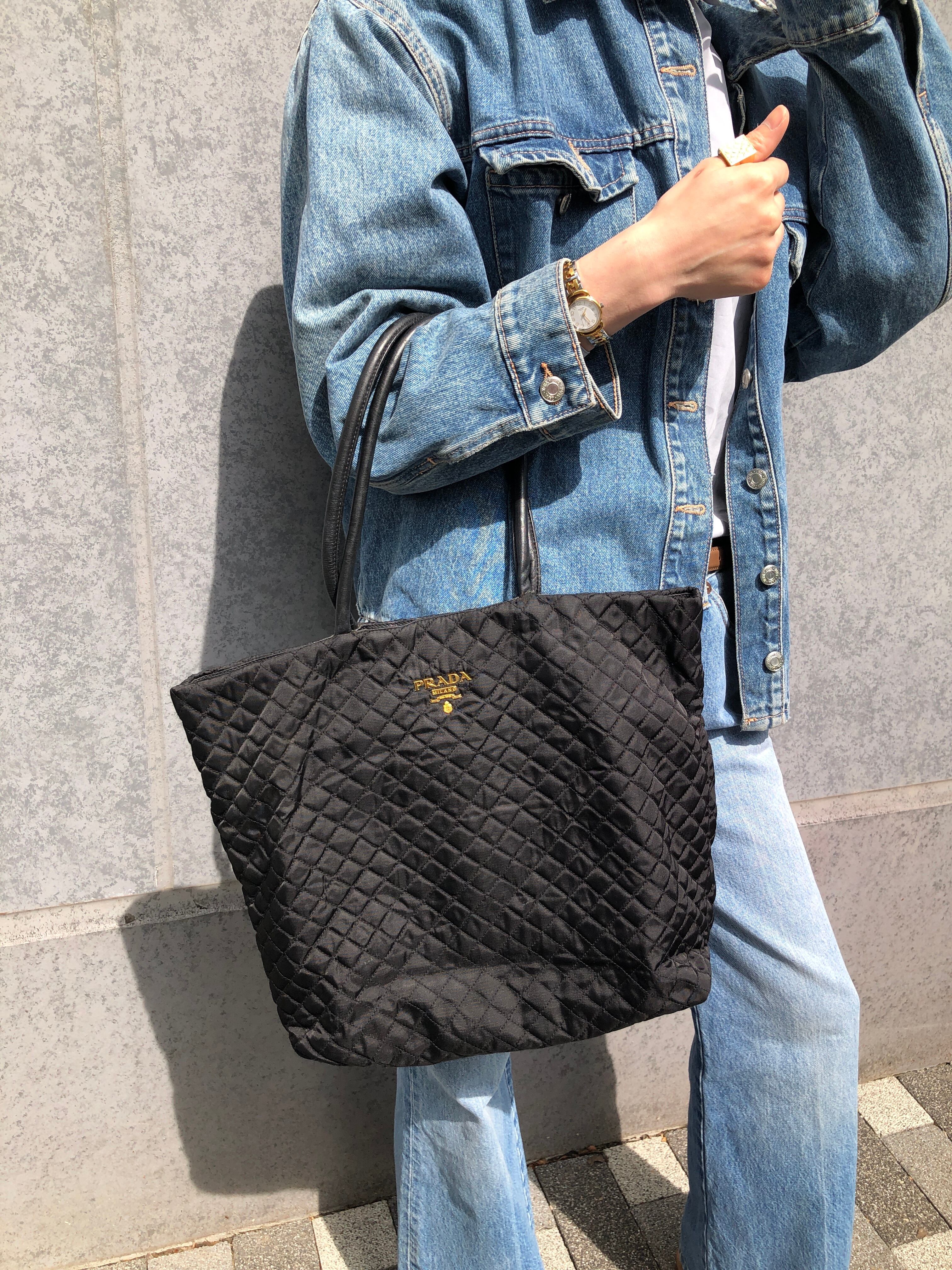PRADA プラダ ハンドバッグ ブラック ロゴ キルティング トートバッグ