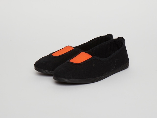 LA CADENA（ラカデナ）GIMNASIA　PANEL COLOR SLIP ONスリッポン　シューズ  18cm～21.5cm (black/orange）