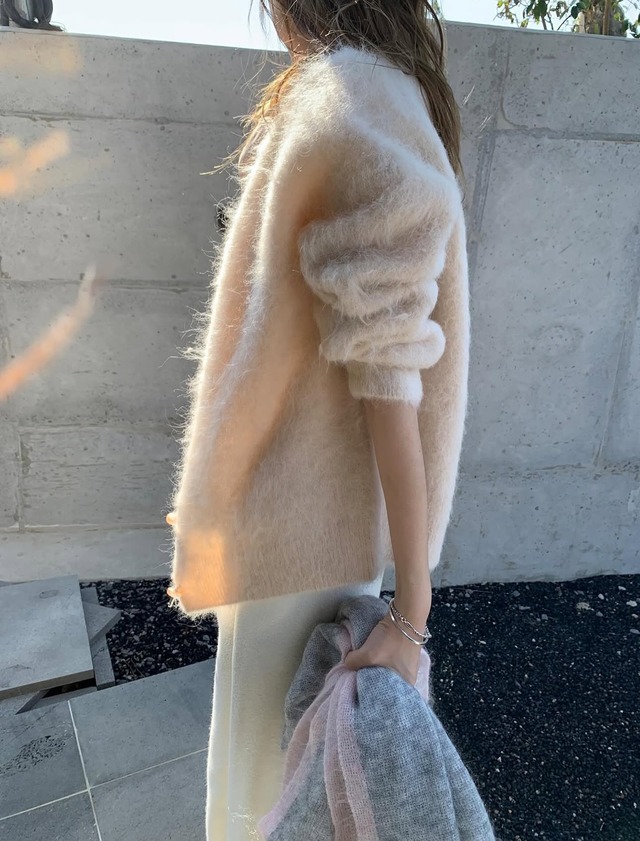 (予約) poster / R alpaca cardigan 3color