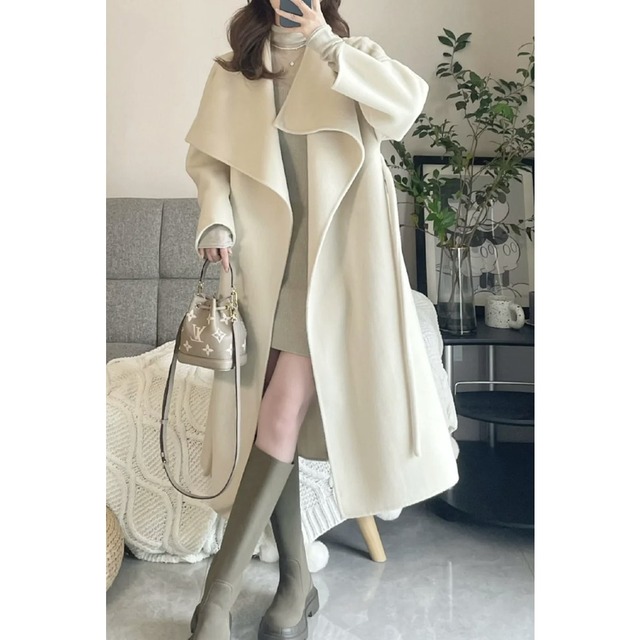 Hepburn style lapel medium length coat　　V970