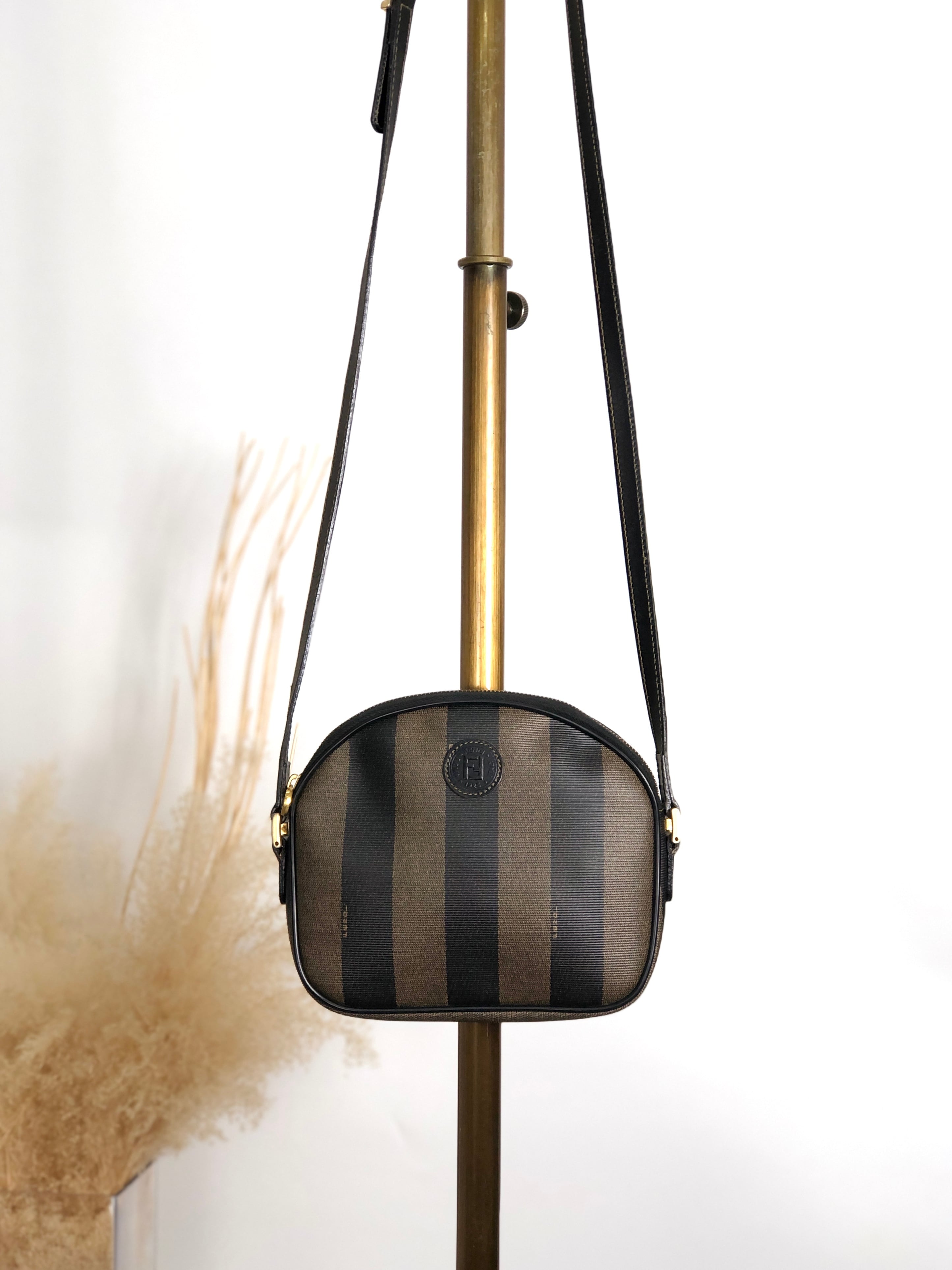 ヴィンテージ　FENDI 中古・ヴィンテージ】長く愛せる「フェンディ」人気バッグ・モデル名品
