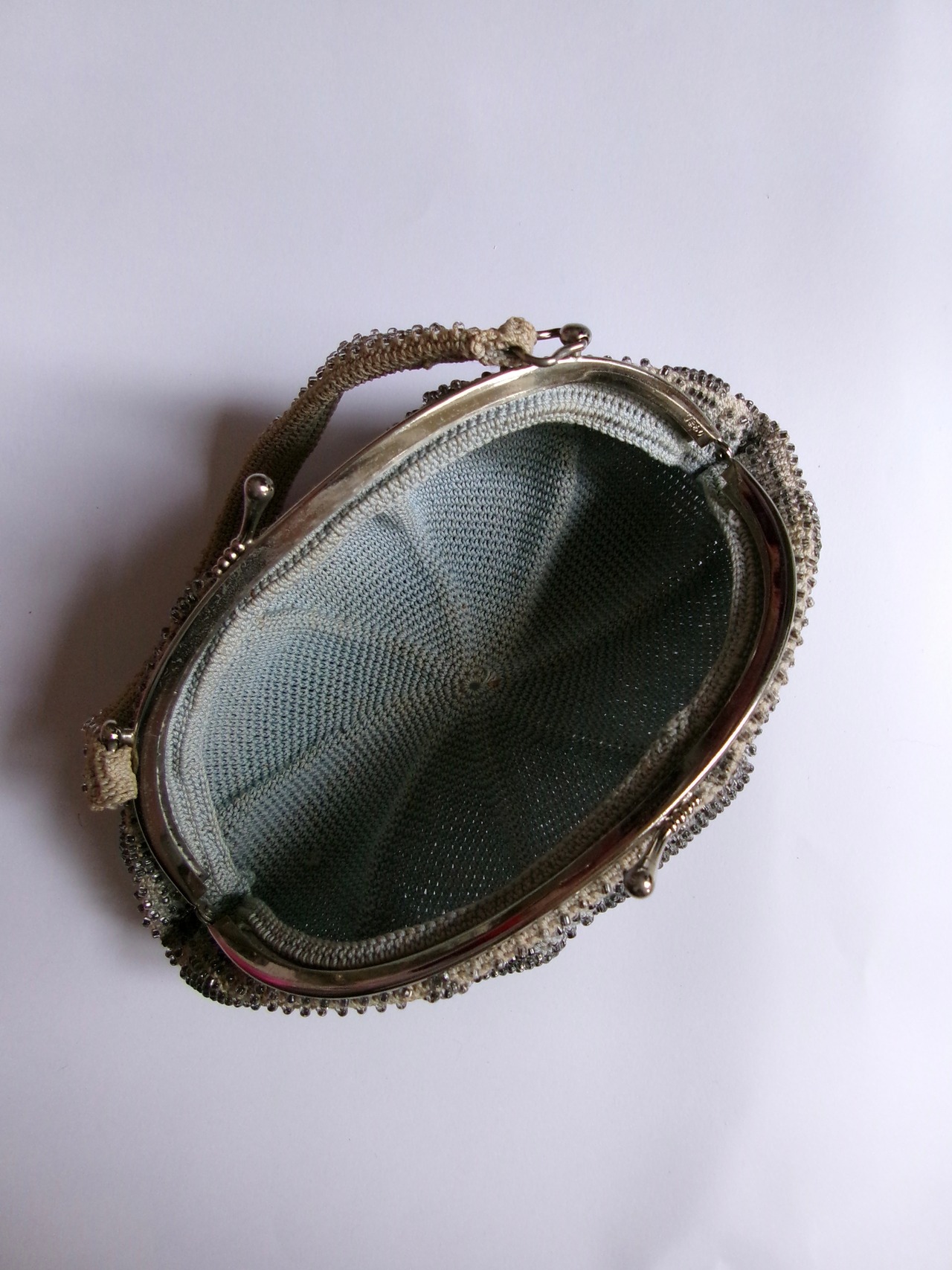 Japanese vintage Beads kiss lock purse bag