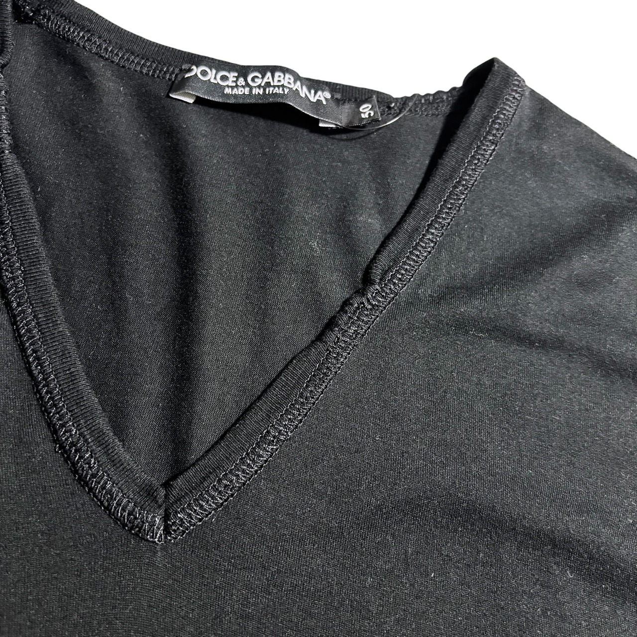 DOLCE&GABBANA black V neck tee