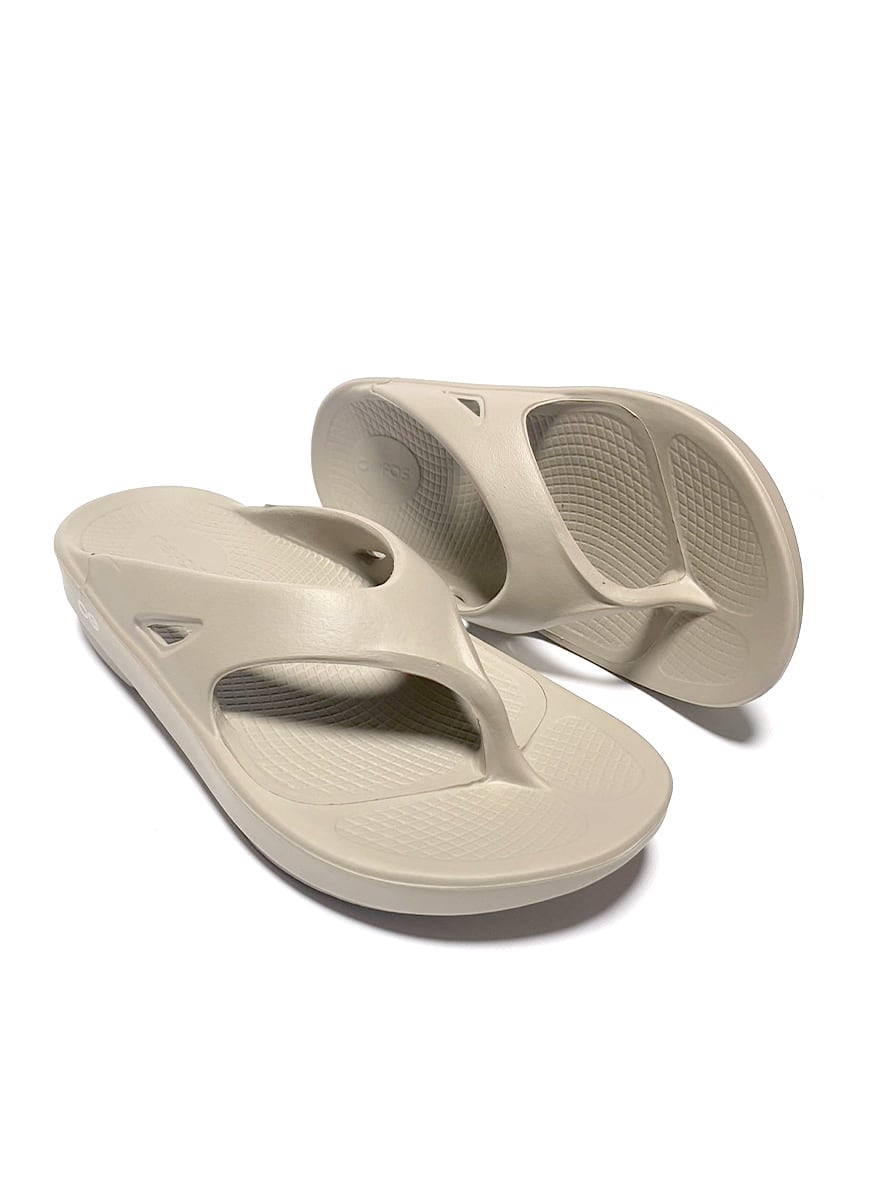 OOFOS OOriginal NOMAD ノマド ベージュ ウーフォス ウーオリジナル