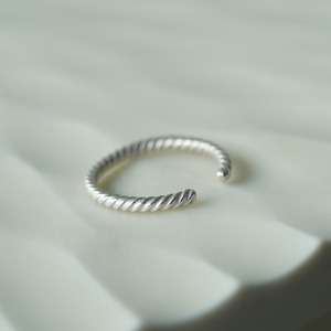 nezu　（純銀）　ear cuff　（M）
