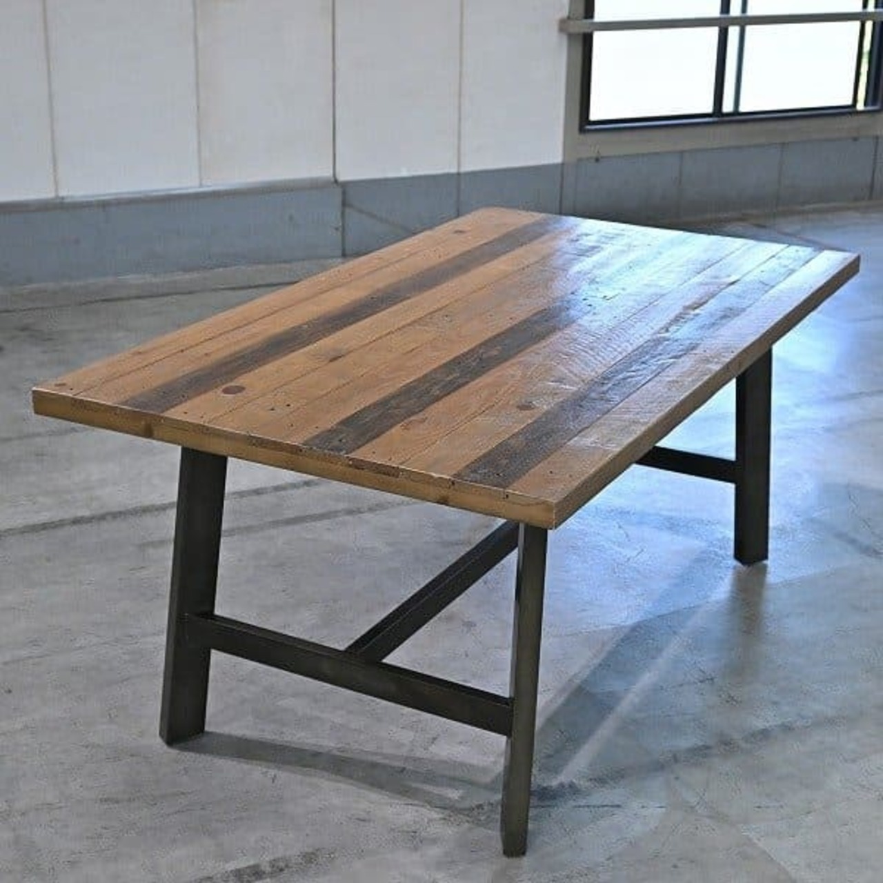 Costa Casa「コースタル」テーブル ダイニング パイン無垢材 インダストリアル チェア ベンチ 西海岸 ビンテージ風 コスタカーサ【中古家具/中古インテリア/USED家具ユーズド家具/リサイクル】