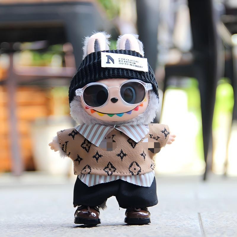 Labubu 1〜3代用 サロペット＋ニット帽＋シューズ＋ヘッドホン＋