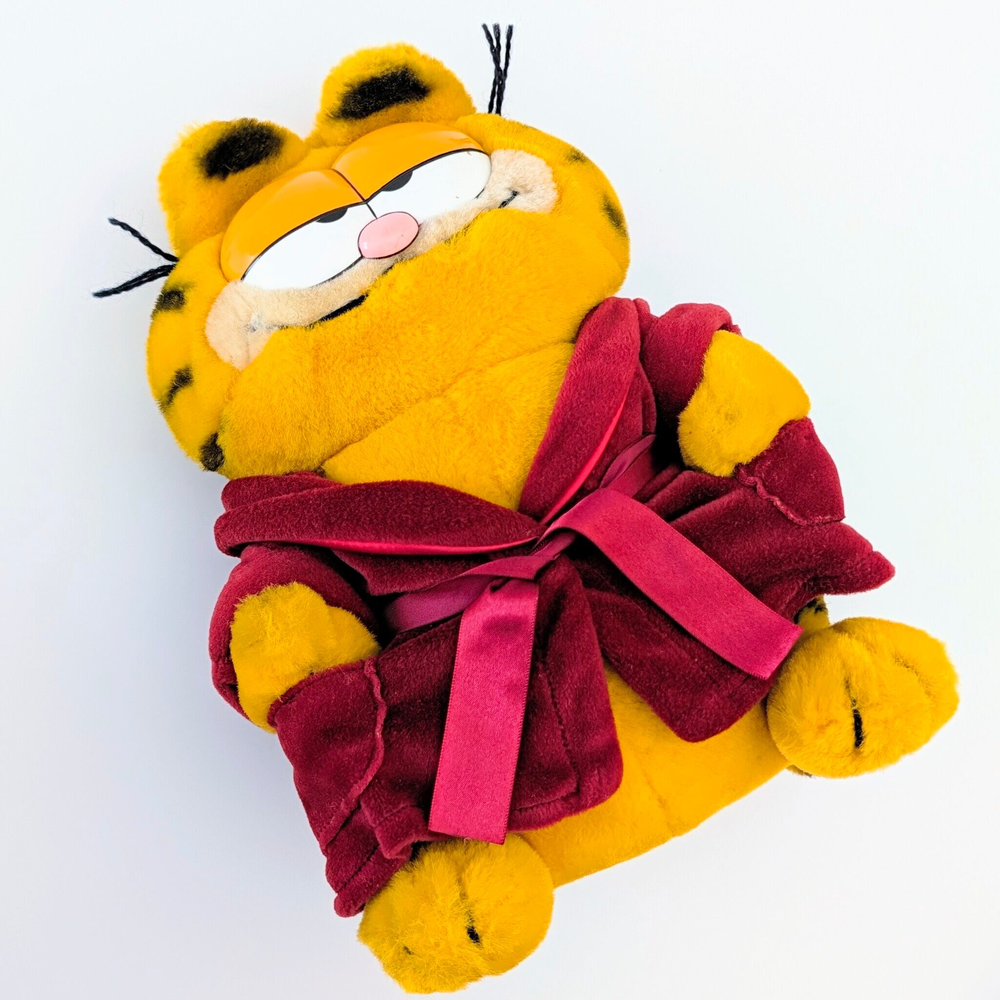 ☆ VINTAGE 1980年代初期 ☆【 Garfield ( ガーフィールド ) 】『 ゴージャスガウン ガーフィールド(笑) 』ぬいぐるみ / プラッシュ / plush / 1980年代年製 〚アメリカン雑貨 アメトイ〛