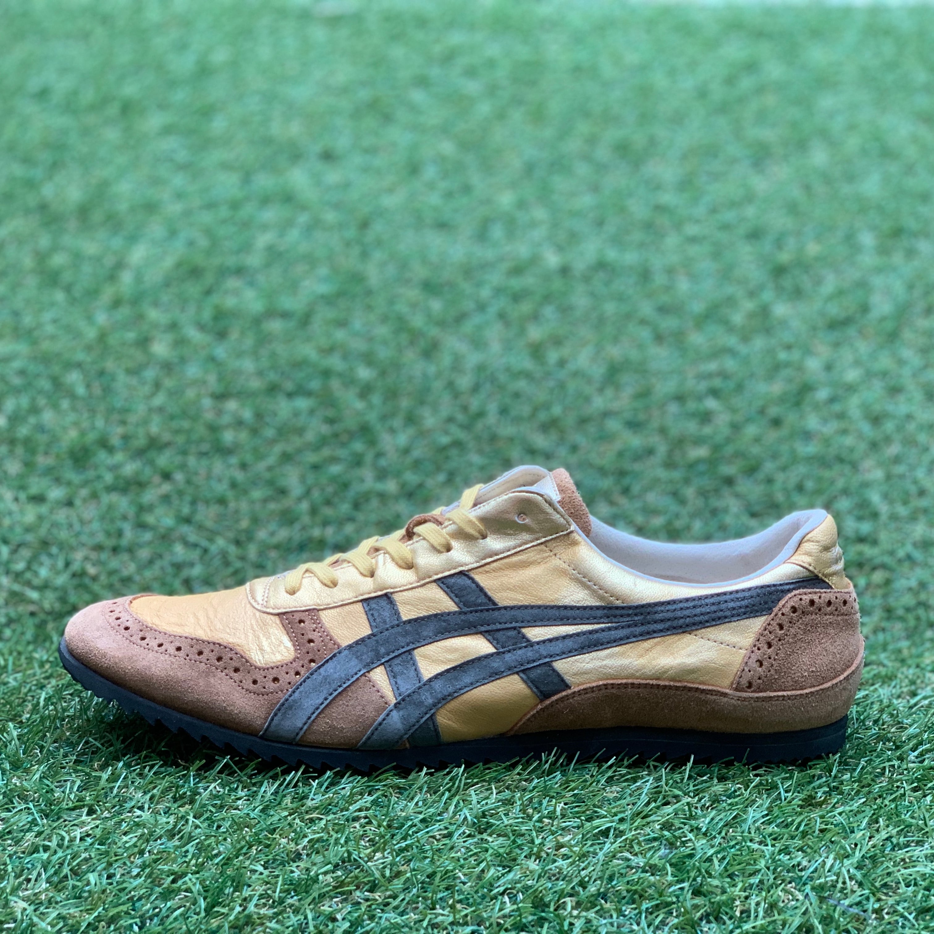 日本製!Onitsuka Tiger ULTIMATE TRAINER オニツカタイガー アルティメットトレーナー D946