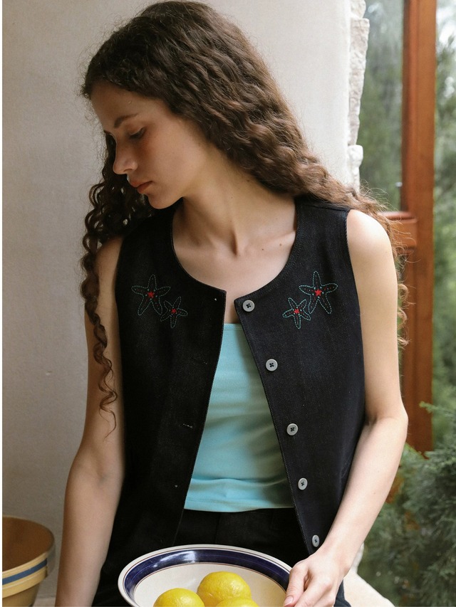 Étoile de Mer Embroidery Denim Vest F0753