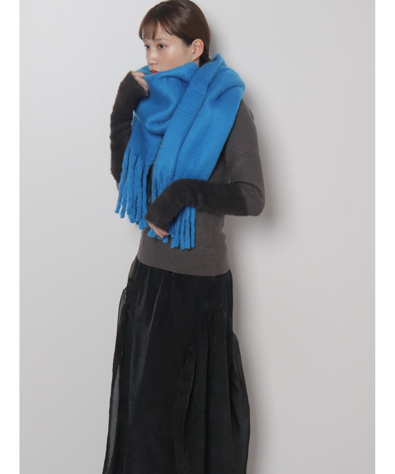 OI200514 フラッフィーストール light beige