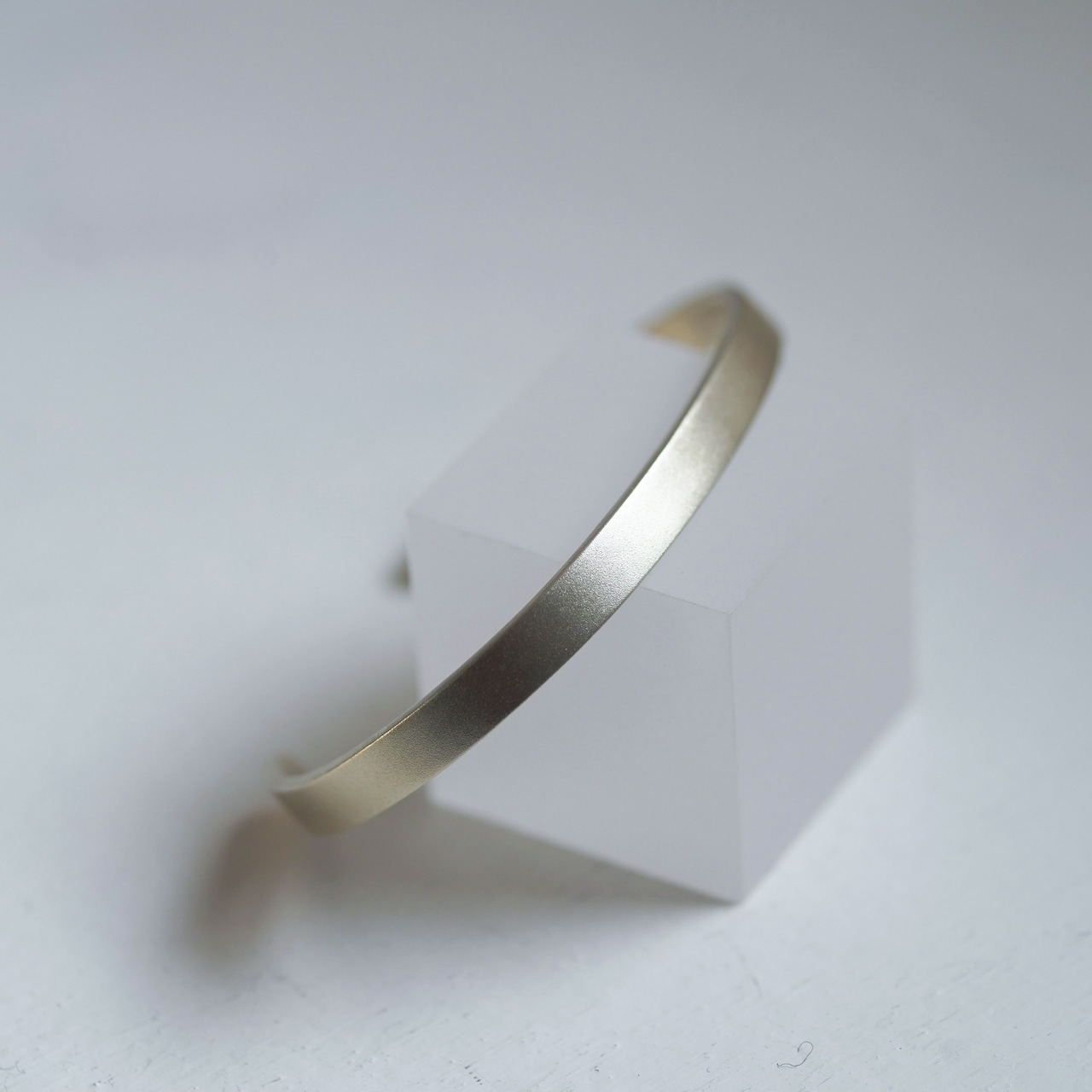 tsukinoiro 8.5mm(K10) Bangle