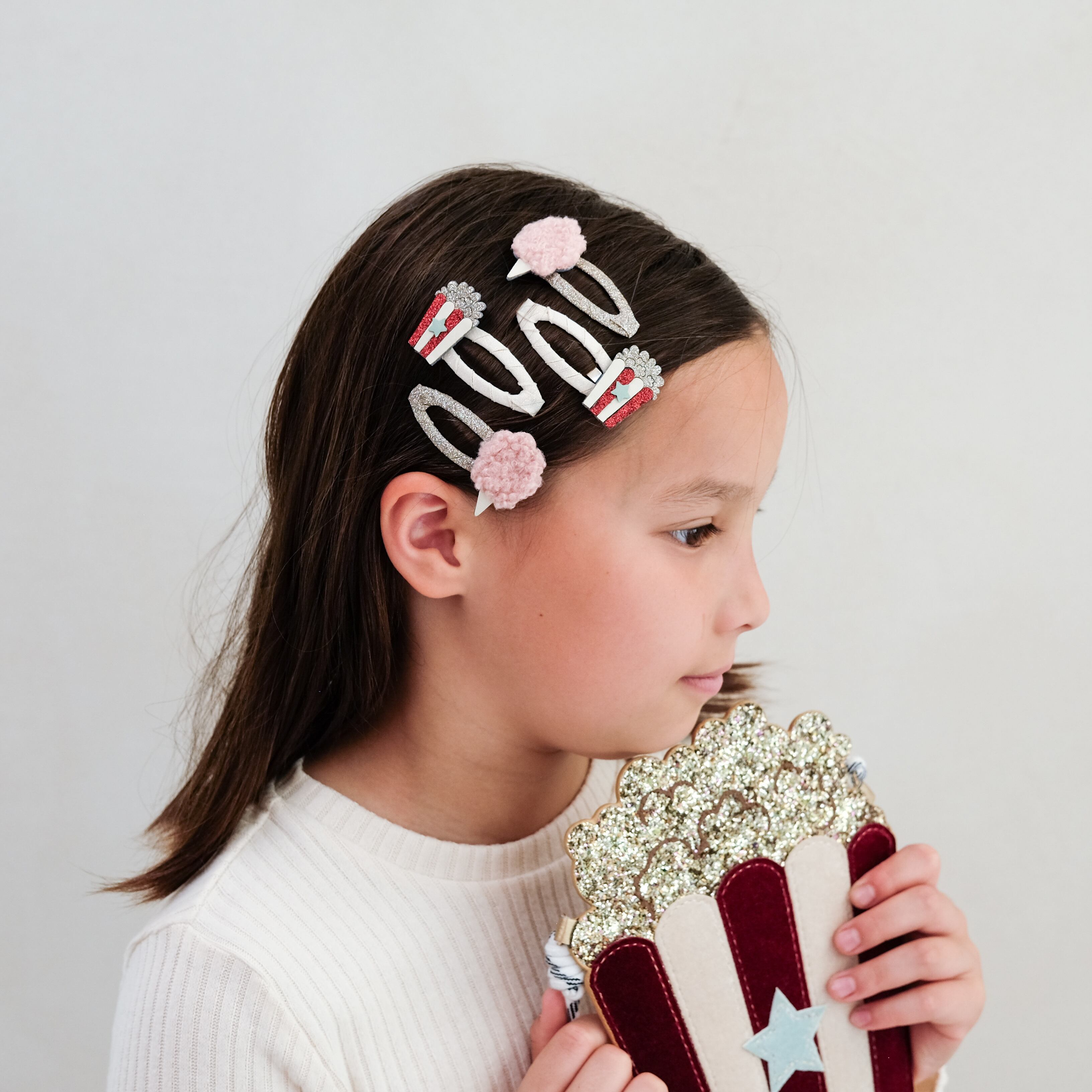 Popcorn & candyfloss clips_172042 23