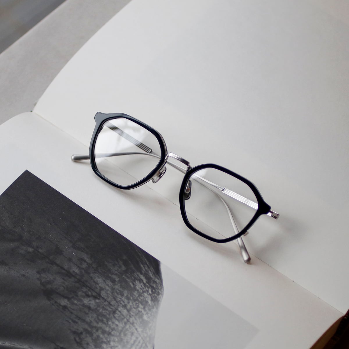 Lunetta BADA/ルネッタバダ MODEL : 73/08-0010 Lunetta BADA】73/08 - 0010 Black / Silver (LARGE) | SEESAW SPECTACLES